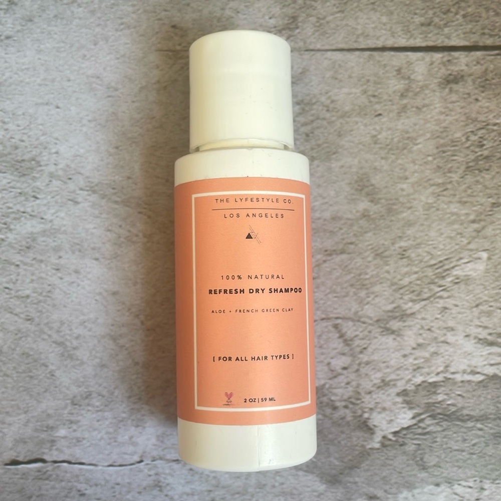 NWT The Lyfestyle Co Dry Shampoo, 2oz Aerosol Free Powder Hair Care Lifestyle Co